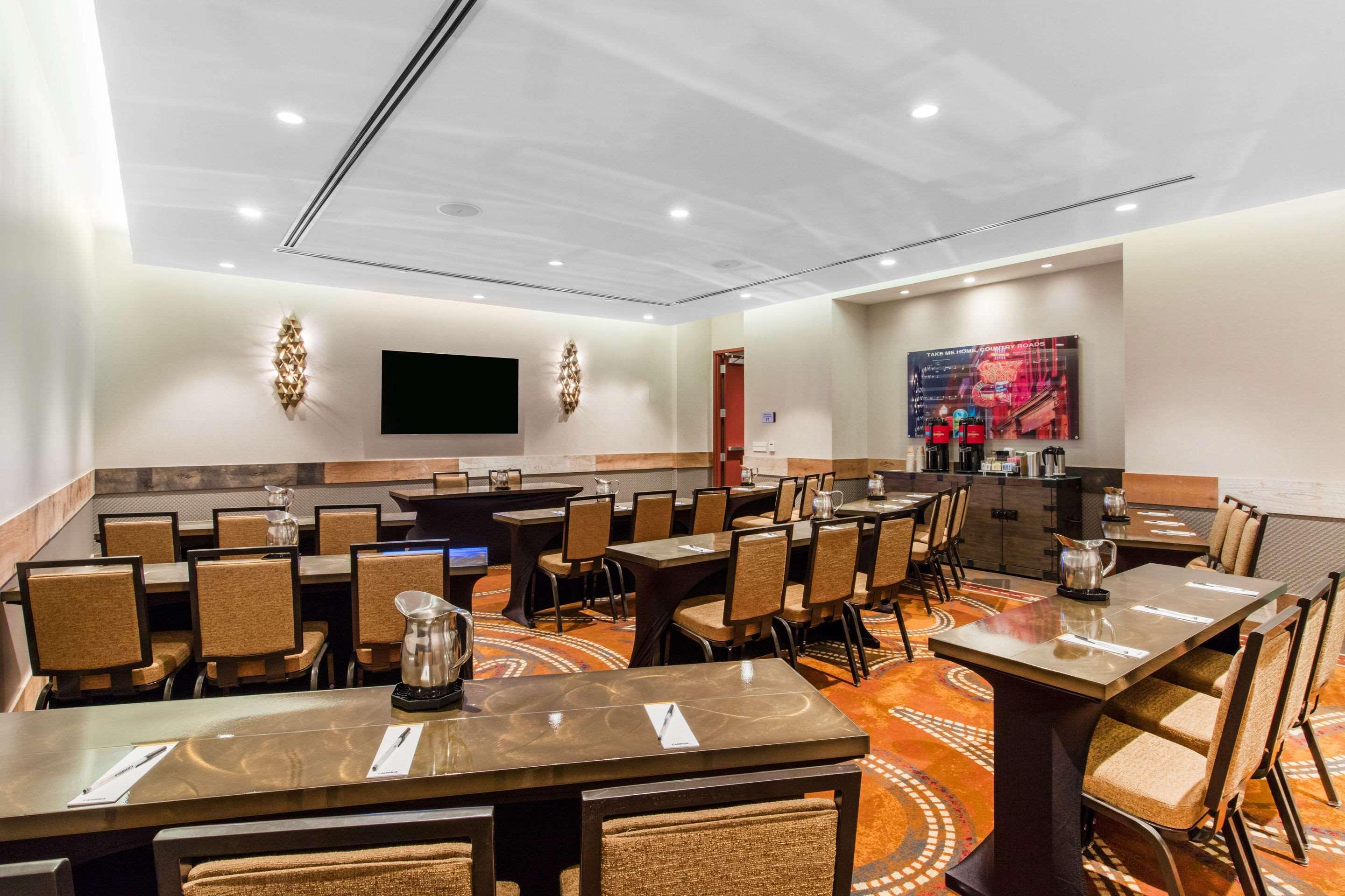 Cambria Hotel Nashville Downtown Экстерьер фото